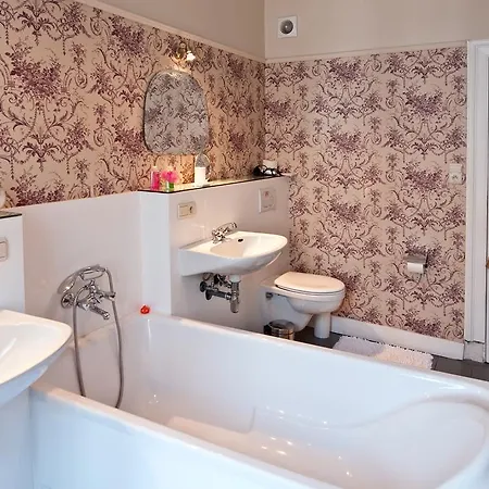 The Baron Bed & Breakfast 5*