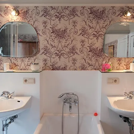 The Baron 5* Antwerp